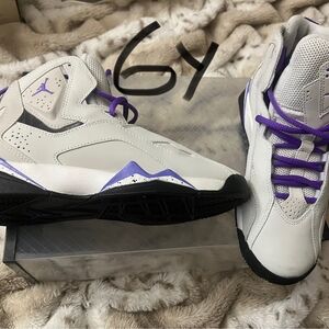 Jordan Youth Sneakers White and Purple